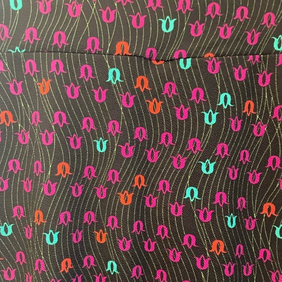 Pattern Lularoe Cassie Pencil Skirt - Picture 6 of 8